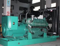 海南(nan)康明斯100KW柴油髮(fa)電(dian)機(jī)組技(ji)術(shù)參數(shu)（二）